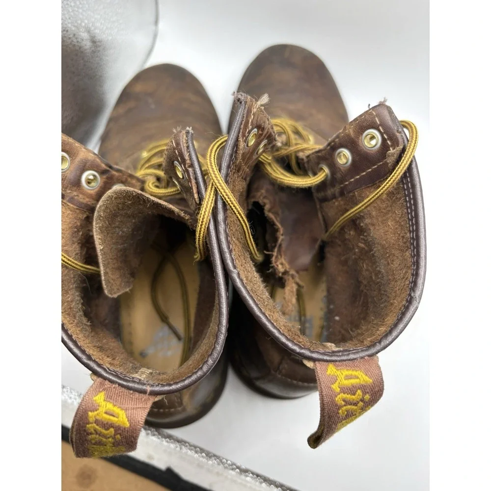 Dr. Martens used look